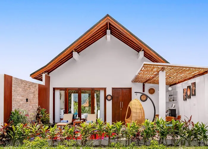 Mahaloka Villa *