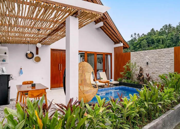 Mahaloka Villa