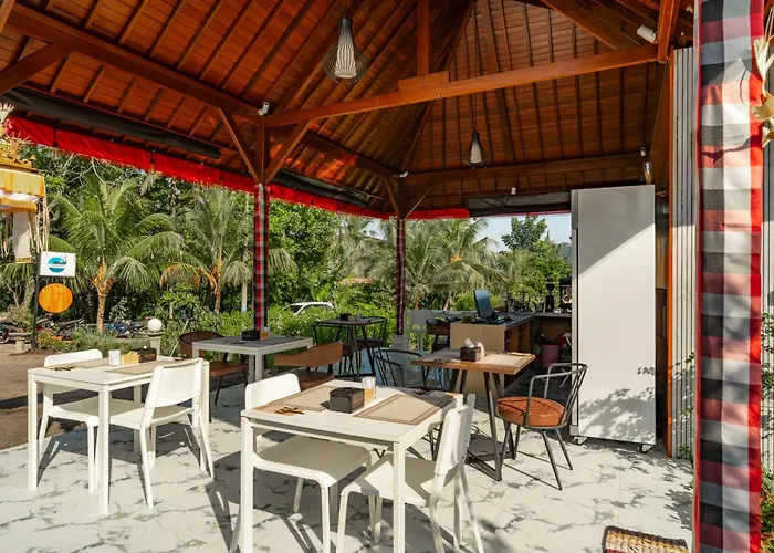 Villa Mahaloka *